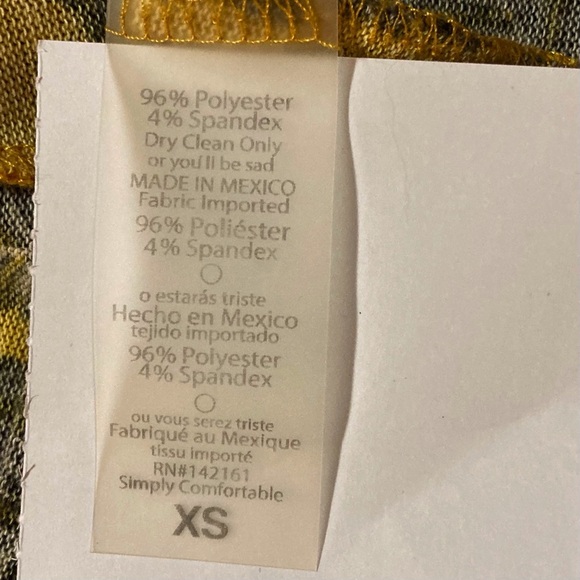 LuLaRoe Sarah Duster | Size XS | Leaf Pattern | Long Cardigan - Picture 9 of 10